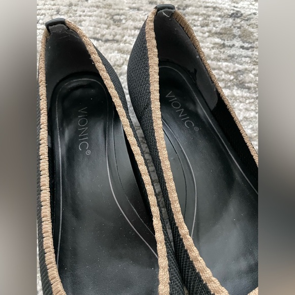 Unavailable - Picture 6 of 9